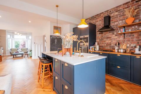 11 Braddon Avenue, Urmston, Manchester, M41 0QD