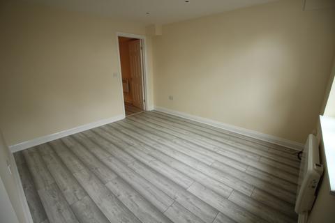 1 bedroom flat to rent, Houghton Mansions, Houghton Road, Dunstable, LU6 1DD