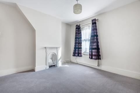 2 bedroom terraced house to rent, Pinner Road, Watford, Hertfordshire, WD19 4EF