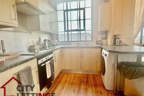 2 bedroom apartment to rent, Raleigh Square , Arboretum