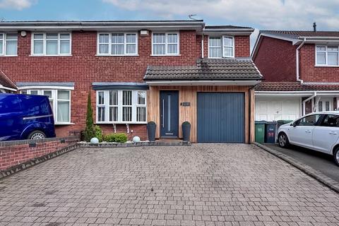 4 bedroom semi-detached house for sale, Wooding Crescent, Tipton