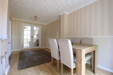3 bedroom semi-detached house for sale, Tavistock Road, Penketh, WA5