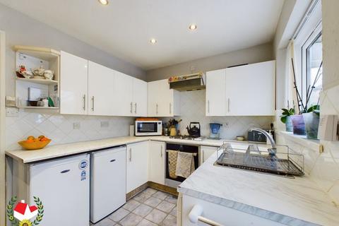 12 Watson Grove, Abbeymead, Gloucester, GL4 5BL