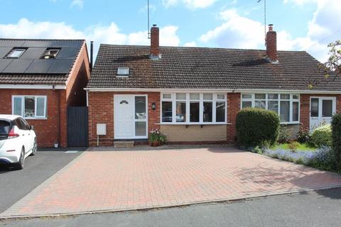3 bedroom semi-detached bungalow for sale, Coniston Drive, Kingswinford DY6