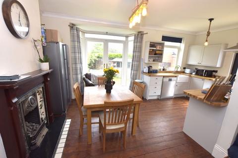 3 bedroom semi-detached house for sale, Dovedale Gardens, High Heaton