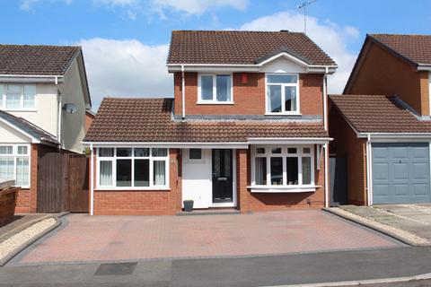 4 bedroom detached house for sale, Cumberland Close, Kingswinford DY6