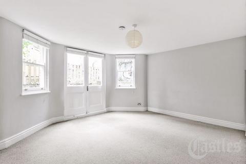 2 bedroom apartment for sale, Crescent Road, N8