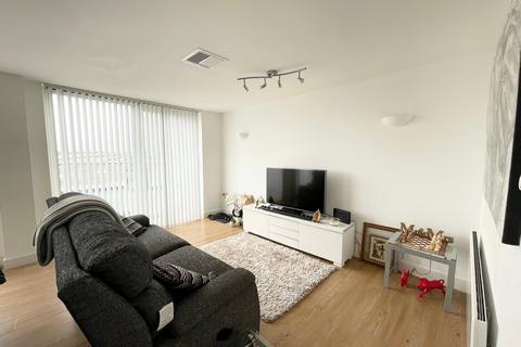 2 bedroom apartment to rent, Channel Way, Southampton