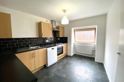 1 bedroom flat to rent, Downside Close, London SW19