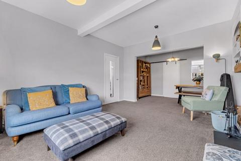 3 bedroom semi-detached bungalow for sale, 8 Shavian Terrace, Kilwinning, KA13 6BU