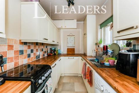 1 bedroom apartment to rent, Waverley Road, Southsea PO5