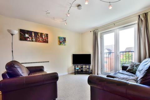 2 bedroom apartment to rent, Lawnhurst Avenue, Wythenshawe, Manchester, M23