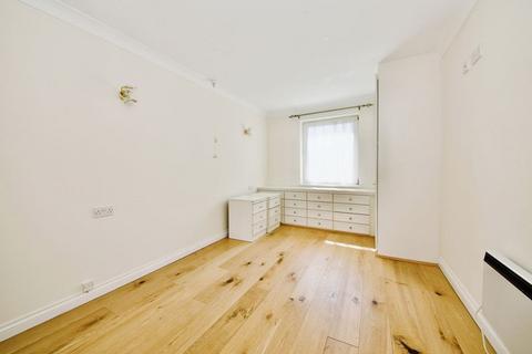 2 bedroom flat for sale, Mayfield Avenue, North Finchley N12
