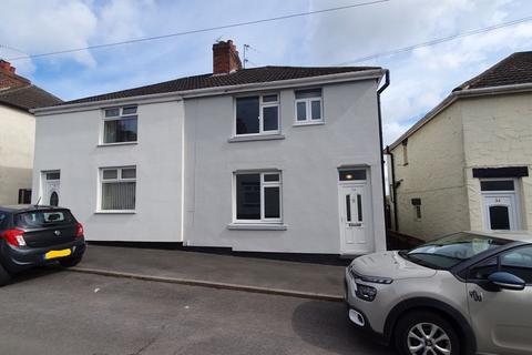 3 bedroom semi-detached house for sale, Stanley Road, Atherstone