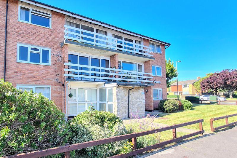 Broadsands Drive, Gosport PO12 2 bed apartment for sale £180,000
