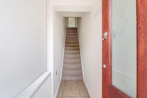 1 bedroom apartment to rent, Updown Hill, Windlesham GU20