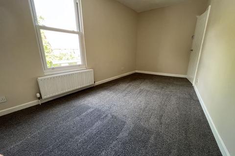 2 bedroom apartment to rent, Granville Street, Cheltenham GL50