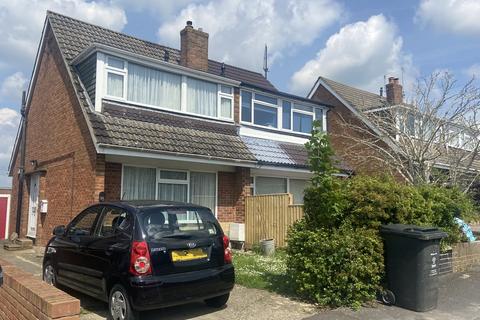 3 bedroom semi-detached house for sale, Henley Drive, Swindon SN6