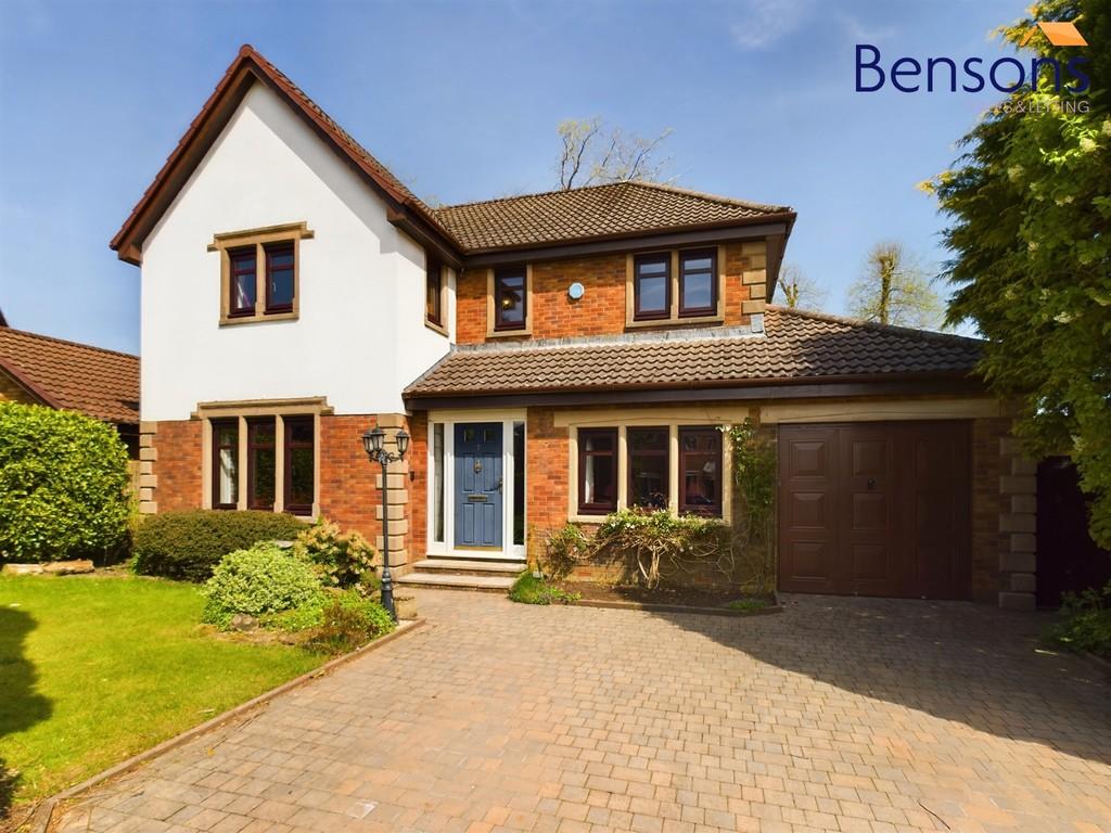 Fairlie, East Kilbride G74 5 bed detached house for sale £470,000
