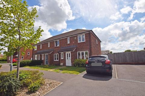 3 bedroom semi-detached house for sale, Reynolds Drive, Alton