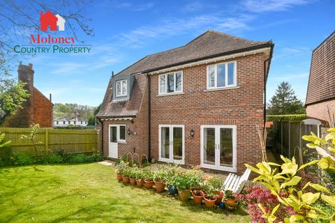 4 bedroom detached house for sale, Peasmarsh