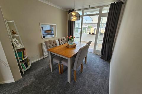 3 bedroom semi-detached house for sale, Ryegate Crescent, Birstall