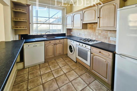 2 bedroom flat to rent, Adelaide Mansions, Hove