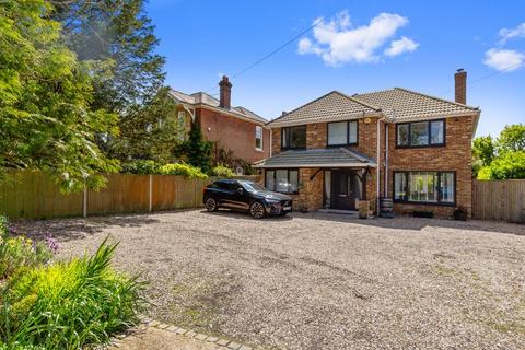 4 bedroom detached house for sale, Horndean Road, Emsworth