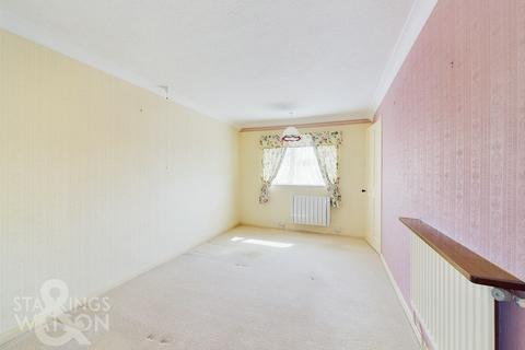 3 bedroom end of terrace house for sale, Manor Road, Long Stratton, Norwich