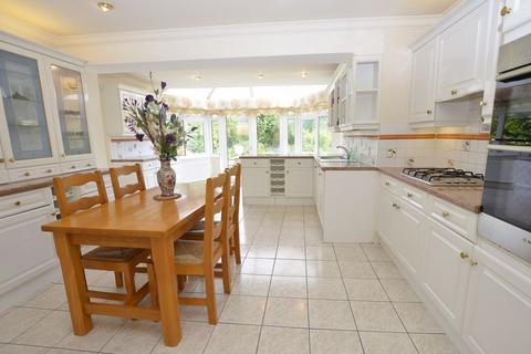 2 bedroom detached bungalow for sale, HOOKHILLS GARDENS HOOKHILLS PAIGNTON