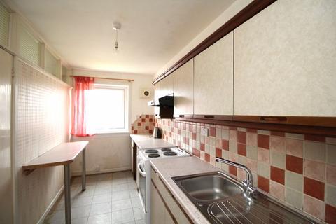 2 bedroom flat for sale, Ravens Craig, Kirkcaldy