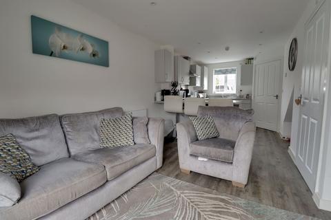91 Shakespeare Drive, Penkridge, Stafford, ST19 5QZ