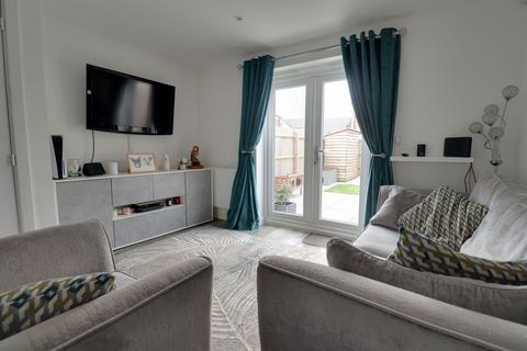 91 Shakespeare Drive, Penkridge, Stafford, ST19 5QZ