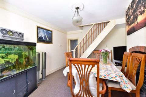 3 bedroom terraced house for sale, Gladstone Road, Chesham