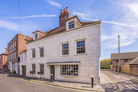 3 bedroom end of terrace house for sale, Penny Street, Old Portsmouth