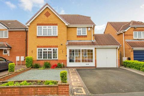 4 bedroom detached house for sale, Bell Heather Road, Walsall WS8