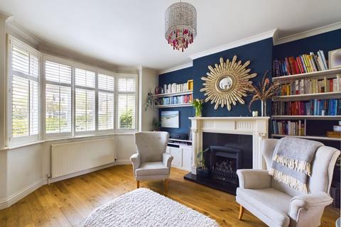 17 Beech Avenue, Bath, BA2 7BA
