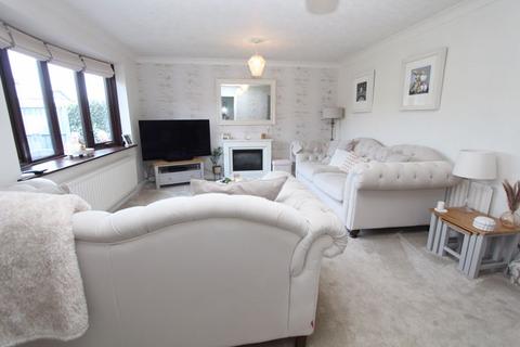 4 bedroom detached house for sale, Ambleside Drive, Brierley Hill DY5