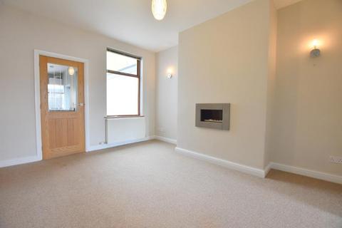 3 bedroom terraced house to rent, Chatburn Road, Clitheroe, BB7 2AW