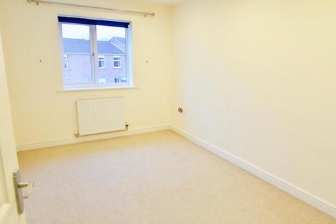 2 bedroom flat to rent, Walton, Stone ST15
