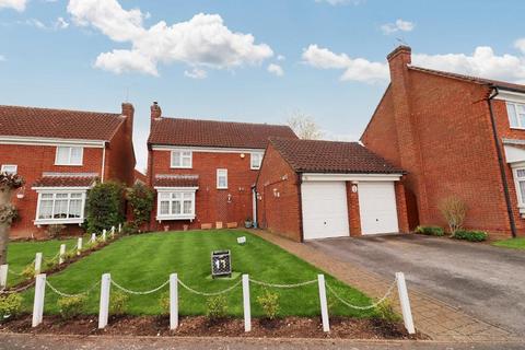 4 bedroom detached house for sale, Blakeney Drive, Warden Hills, Luton, Bedfordshire, LU2 7LB