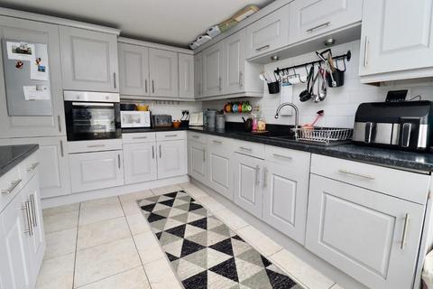 3 bedroom terraced house for sale, Church Farm Mews, The Street, East Langdon, Dover, Kent, CT15 5FE