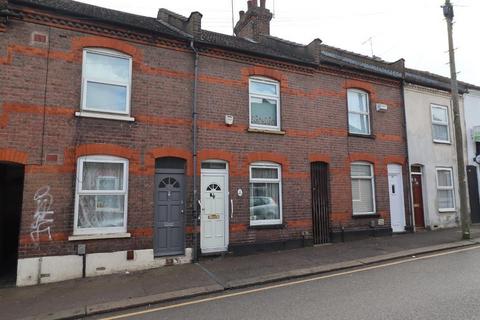 2 bedroom terraced house for sale, Strathmore Avenue, South Luton, Luton, Bedfordshire, LU1 3NZ