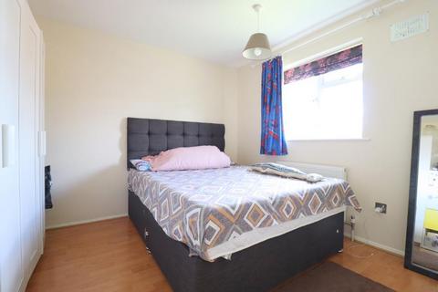 30 Barnston Close, Luton, LU2 9RZ