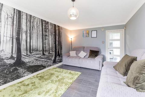 3 bedroom semi-detached house for sale, Springcroft Crescent, Baillieston, G69 6SA