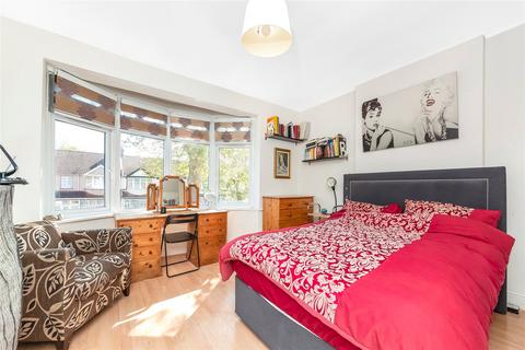 6 bedroom terraced house for sale, London Road, Thornton Heath, CR7