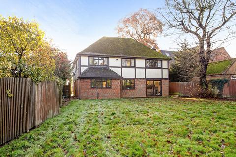 5 bedroom detached house for sale, Penington Road, Beaconsfield, HP9