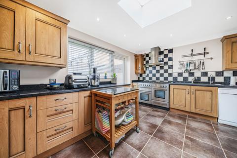 157 Whinfell Way, Gravesend, DA12 4RZ