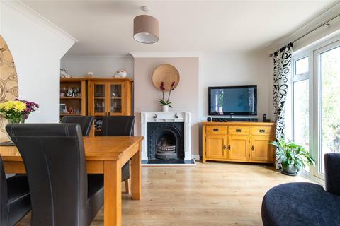 22 Dobson Road, Gravesend, DA12 5TE