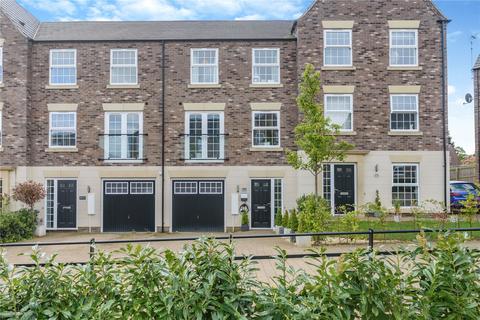 4 bedroom townhouse for sale, Montague Crescent, Spofforth Hill, Wetherby